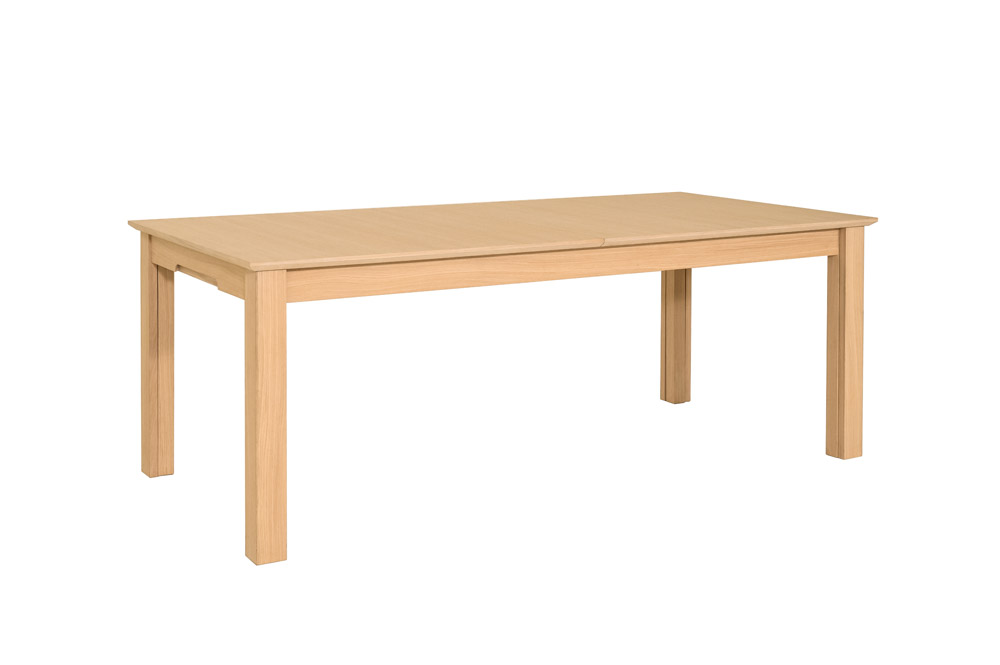 URBAN DINING TABLE